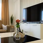 Alora Apartman *
